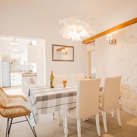 Holiday home Cosy Family Friendly House *