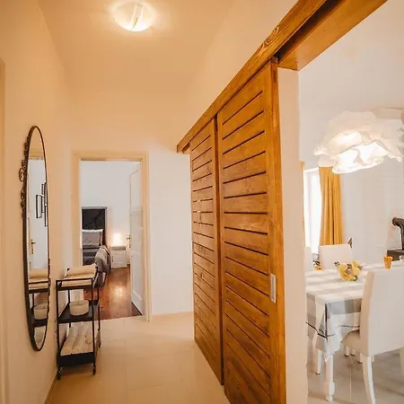 Ferienhaus Cosy Family Friendly House Zadar